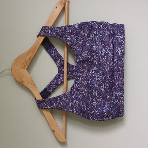 Athleta XS purple Ultimate Printed Sports Bra
